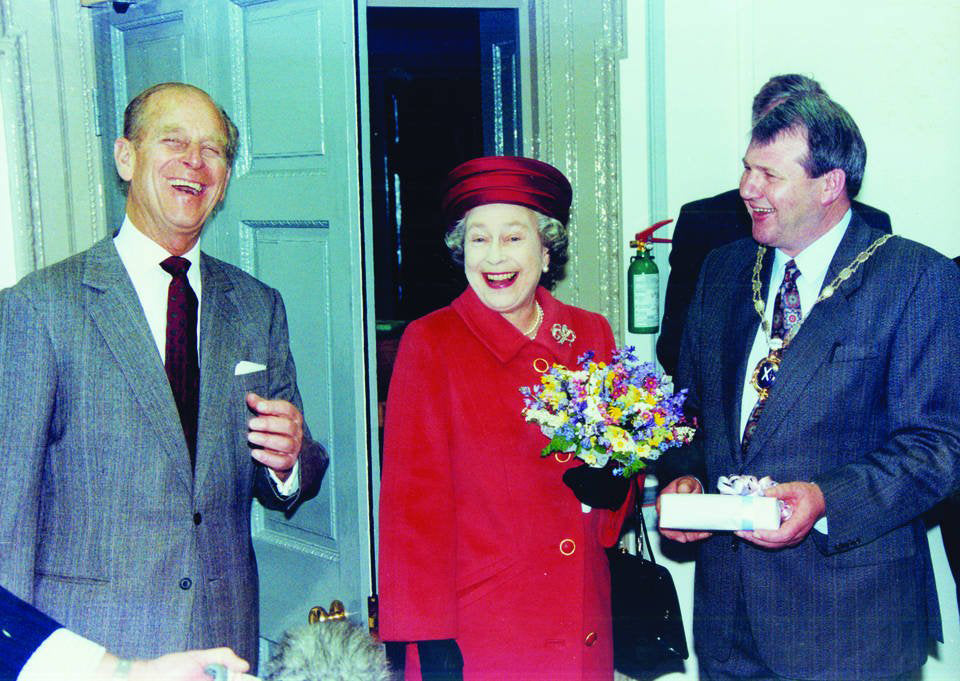 The Queesn with The Toffee Shop Fudge gift box